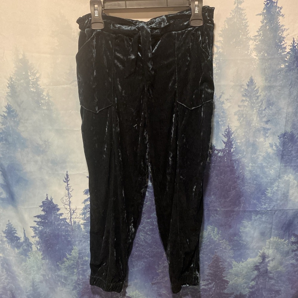 Jolt Womens Crushed Velvet Cropped Jogger Pants Ties Green Size M
